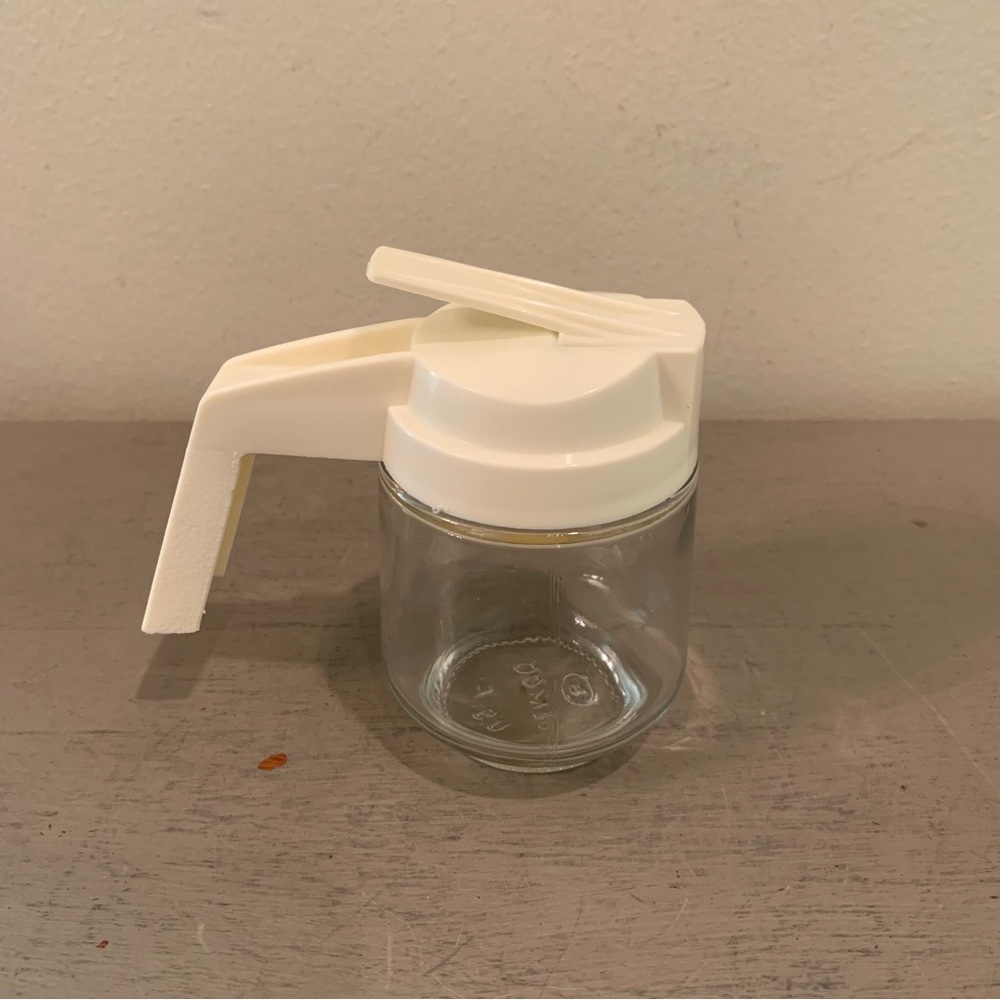 VTG Gemco Cream Lid Individual Syrup Dispenser